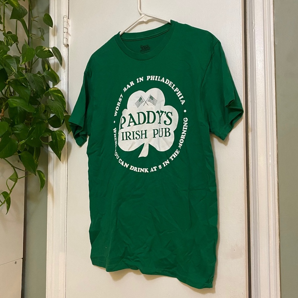 ↠NWOT↞ Paddy’s Pub Tee (It’s Always Sunny)